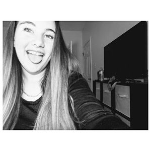 Meet your Posher, Reah